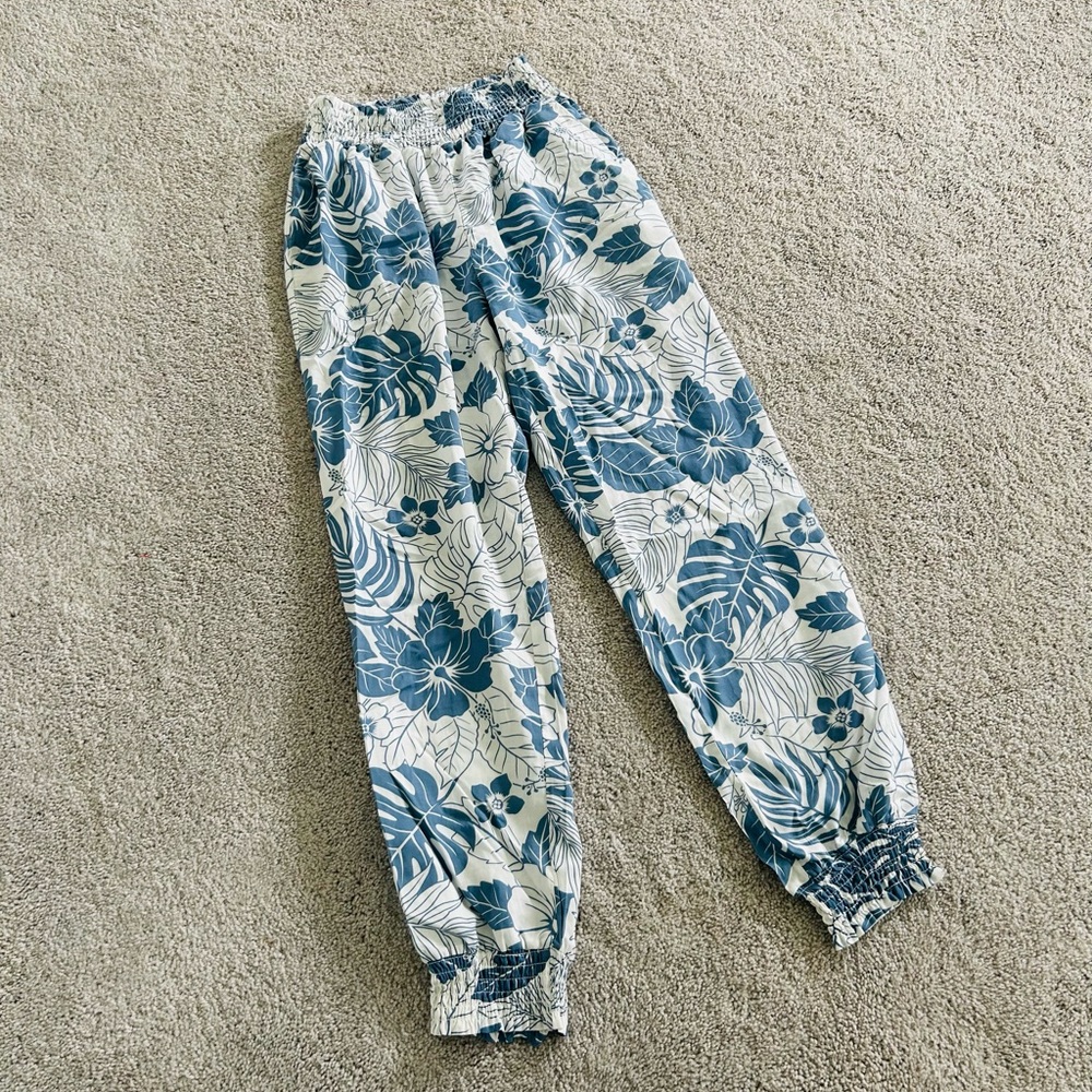 NWT Ron Jon Pants Small